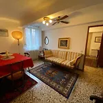 Le Cavallini Sgarbi Di Rina Cavallini 4*