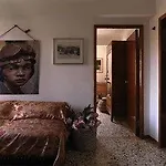 Le Cavallini Sgarbi Di Rina Cavallini Ferrara