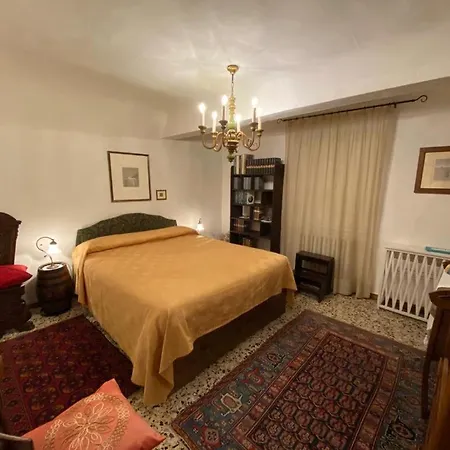 Le Cavallini Sgarbi Di Rina Cavallini B&B 4*