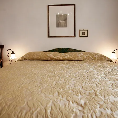 Bed & Breakfast Le Cavallini Sgarbi Di Rina Cavallini *