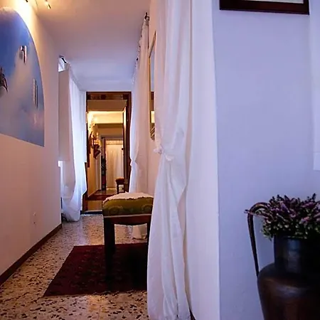 Alojamento de Acomodação e Pequeno-almoço Le Cavallini Sgarbi Di Rina Cavallini 4*