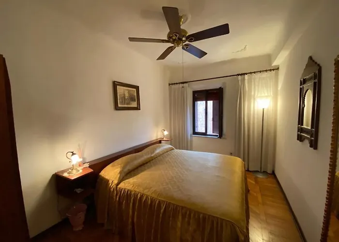 Le Cavallini Sgarbi Di Rina Cavallini Феррара