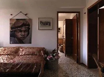 Le Cavallini Sgarbi Di Rina Cavallini Феррара